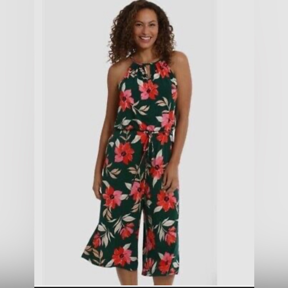 Maggy London Lottie Crop Green Floral Sleeveless Jumpsuit with pockets  …